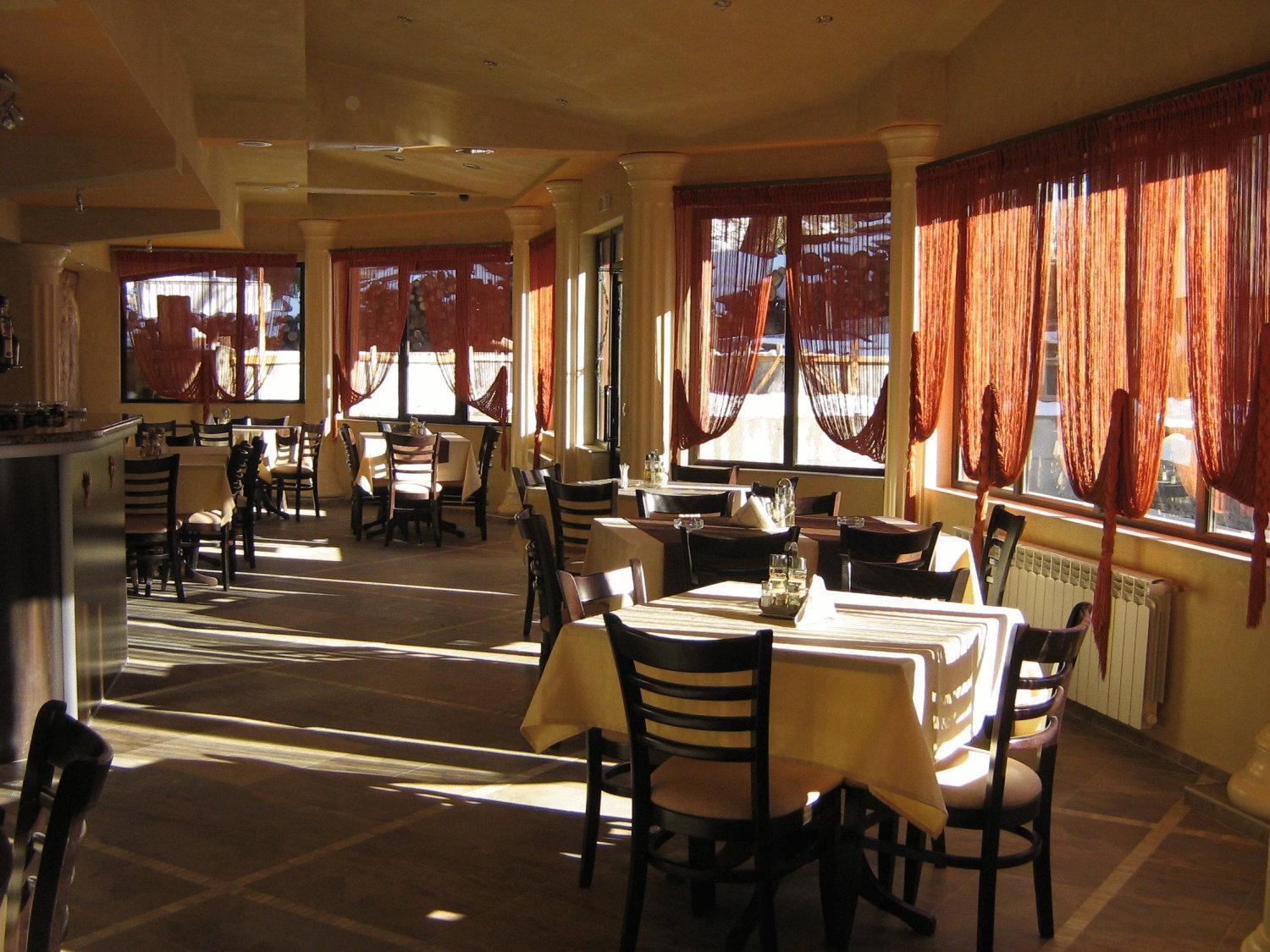 Family Hotel Yola Chepelare Exterior photo