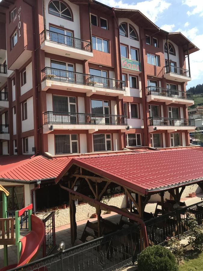 Family Hotel Yola Chepelare Exterior photo